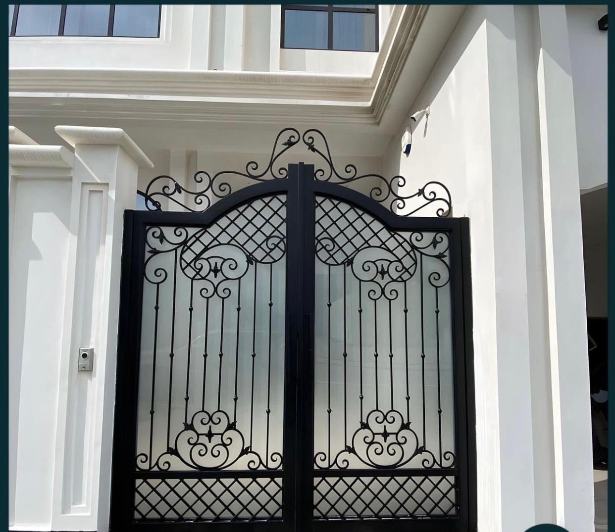 Gallery image 14